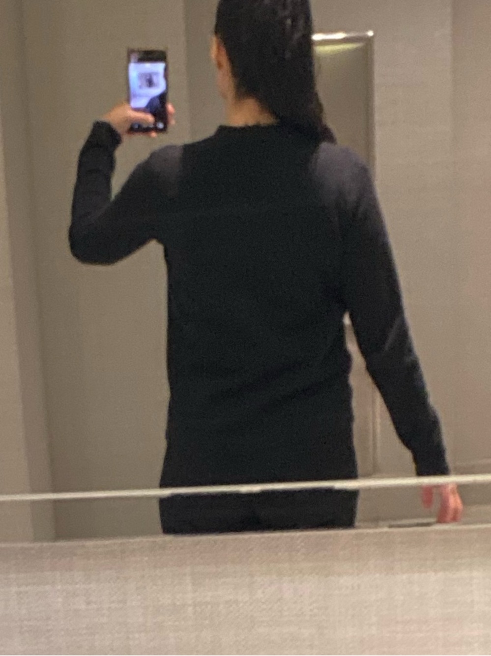 Chanel Cardigan - Picture 6 of 12
